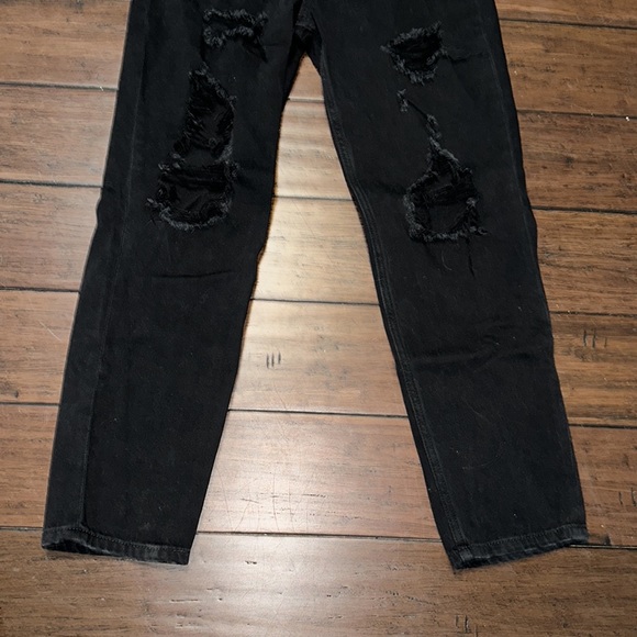 Aeropostale Ripped Mom Jeans - Picture 3 of 7